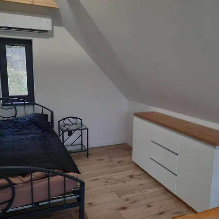 Apartment Zdroj 20metrow Od Stoku